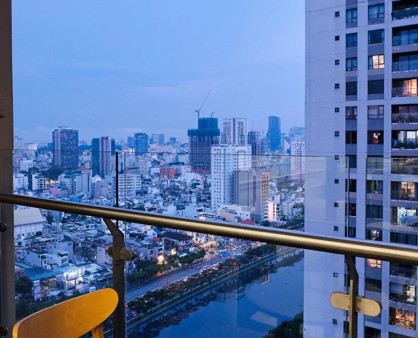 Cozy Apartment, City Center , The Goldview D4 Ho Chi Minh City Vietnam